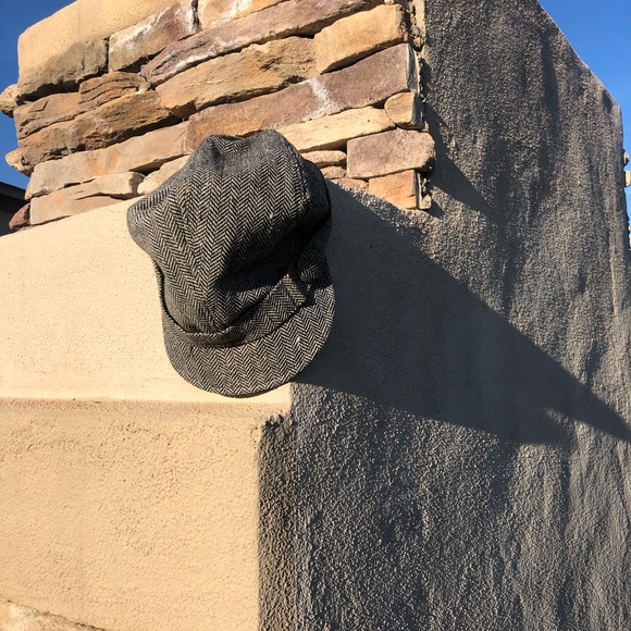 Bebe Womens Chevron print cap - Picture 8 of 16